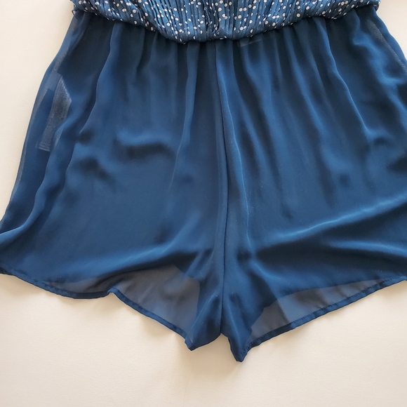 ZARA MIDI PLEATED BLUE SKIRT ( SIZE L) - Picture 6 of 9